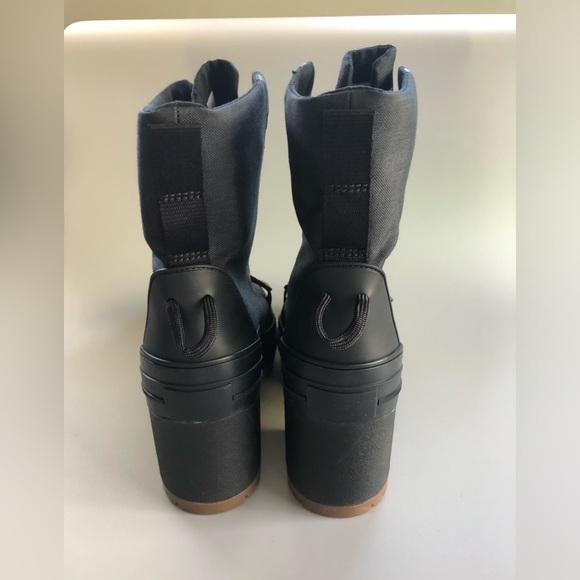 Converse Women’s GR82 Boots De Luxe Extra-High 'Black' Size: US 6 EUR 36.5 - Picture 7 of 12